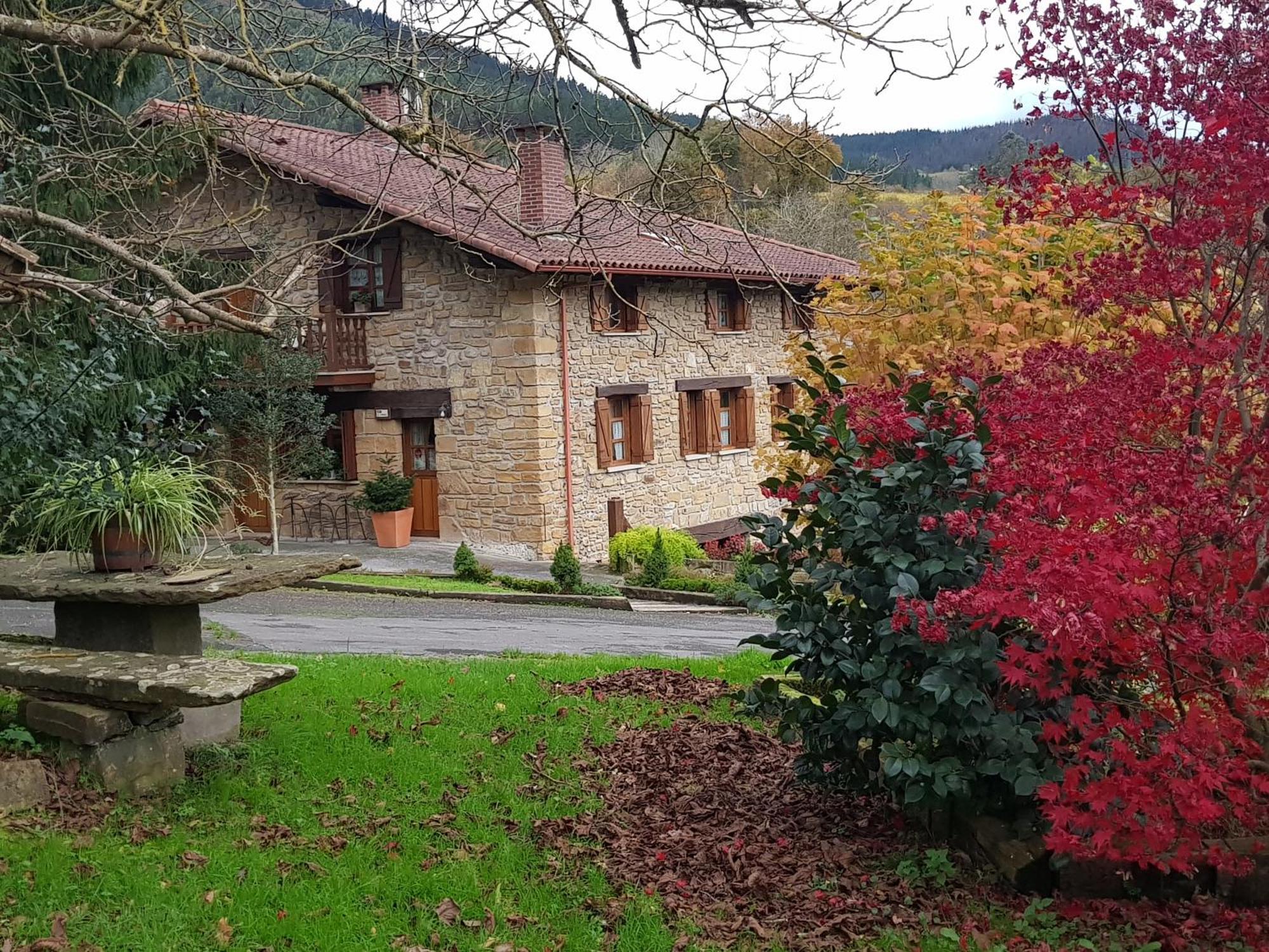 Agroturismo Iberreko Errota Muxika Exteriör bild