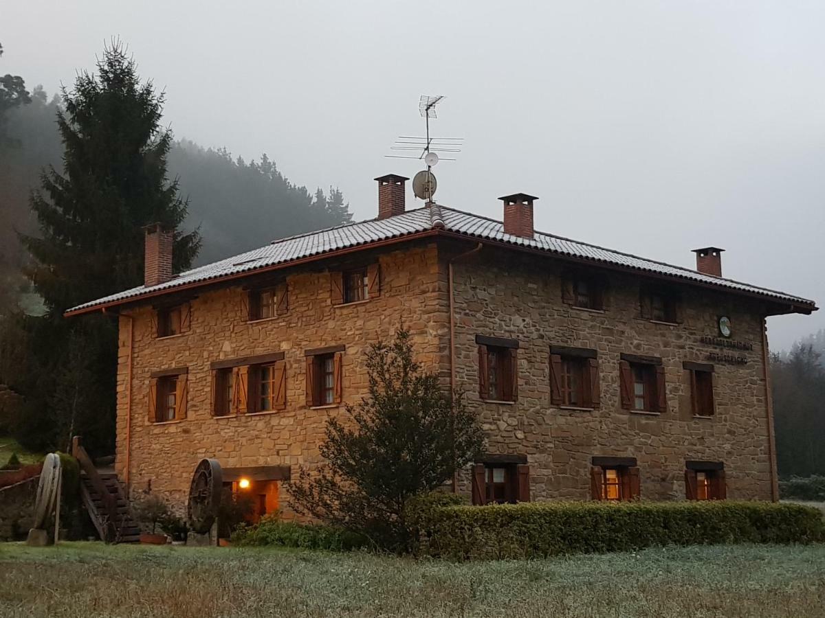 Agroturismo Iberreko Errota Muxika Exteriör bild